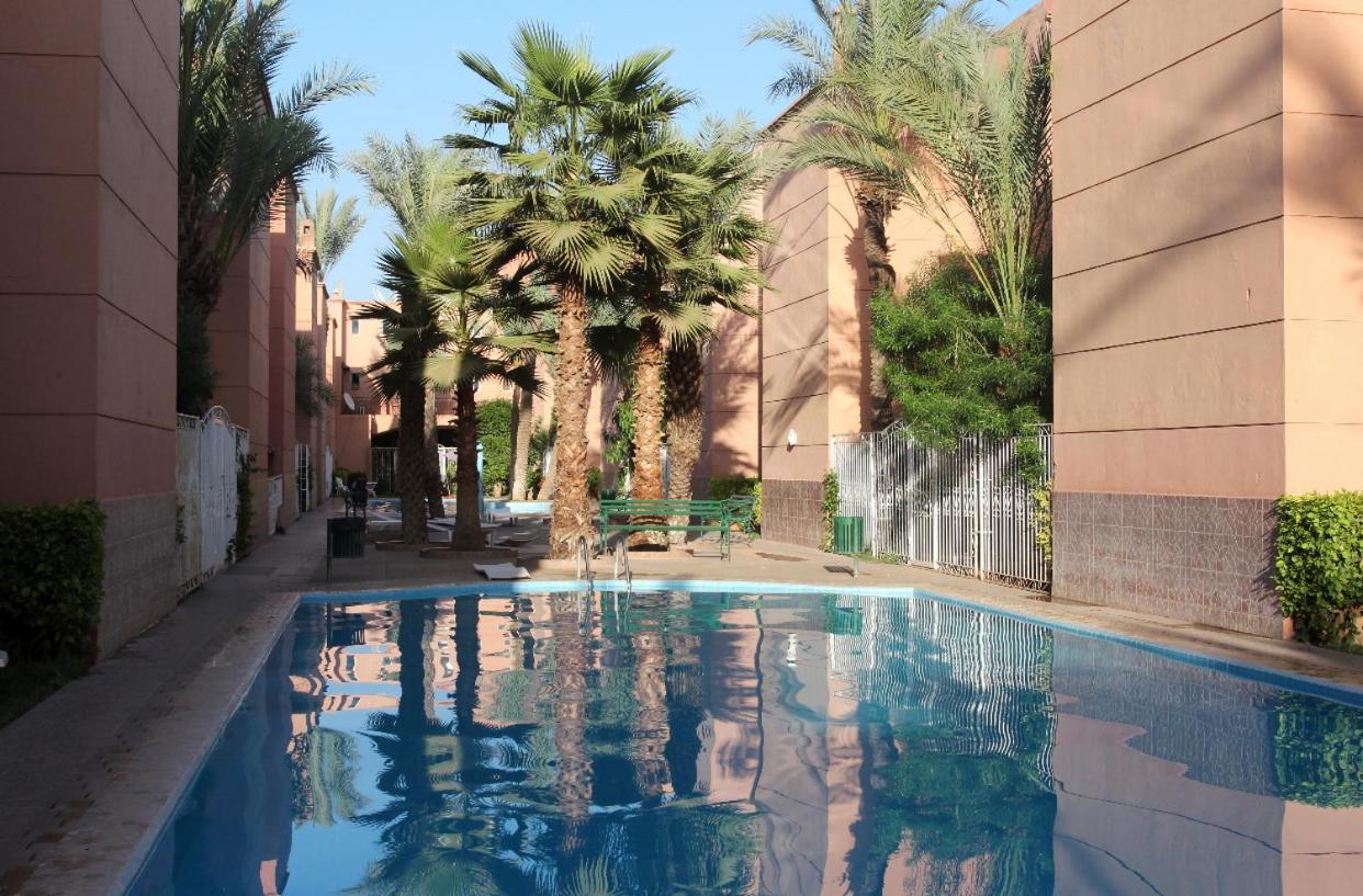 Maison Riad Traditionnel Idealement Situe A Marrakech Marrakesh Ngoại thất bức ảnh